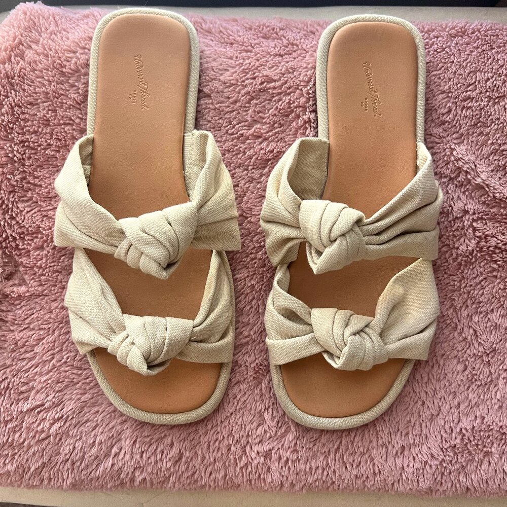 Cream Summer Sandals